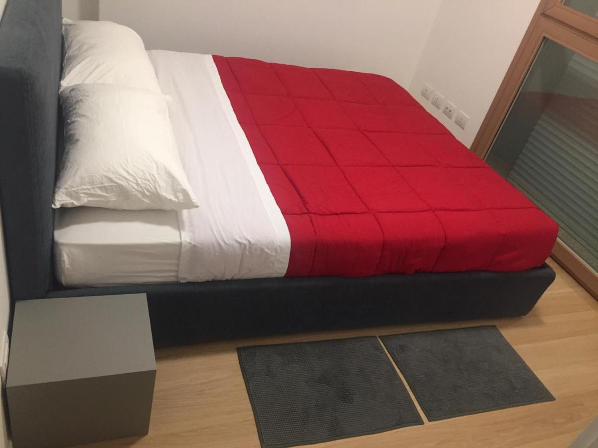 Ferienwohnung Luxury Gioia Central Station Mailand Exterior foto
